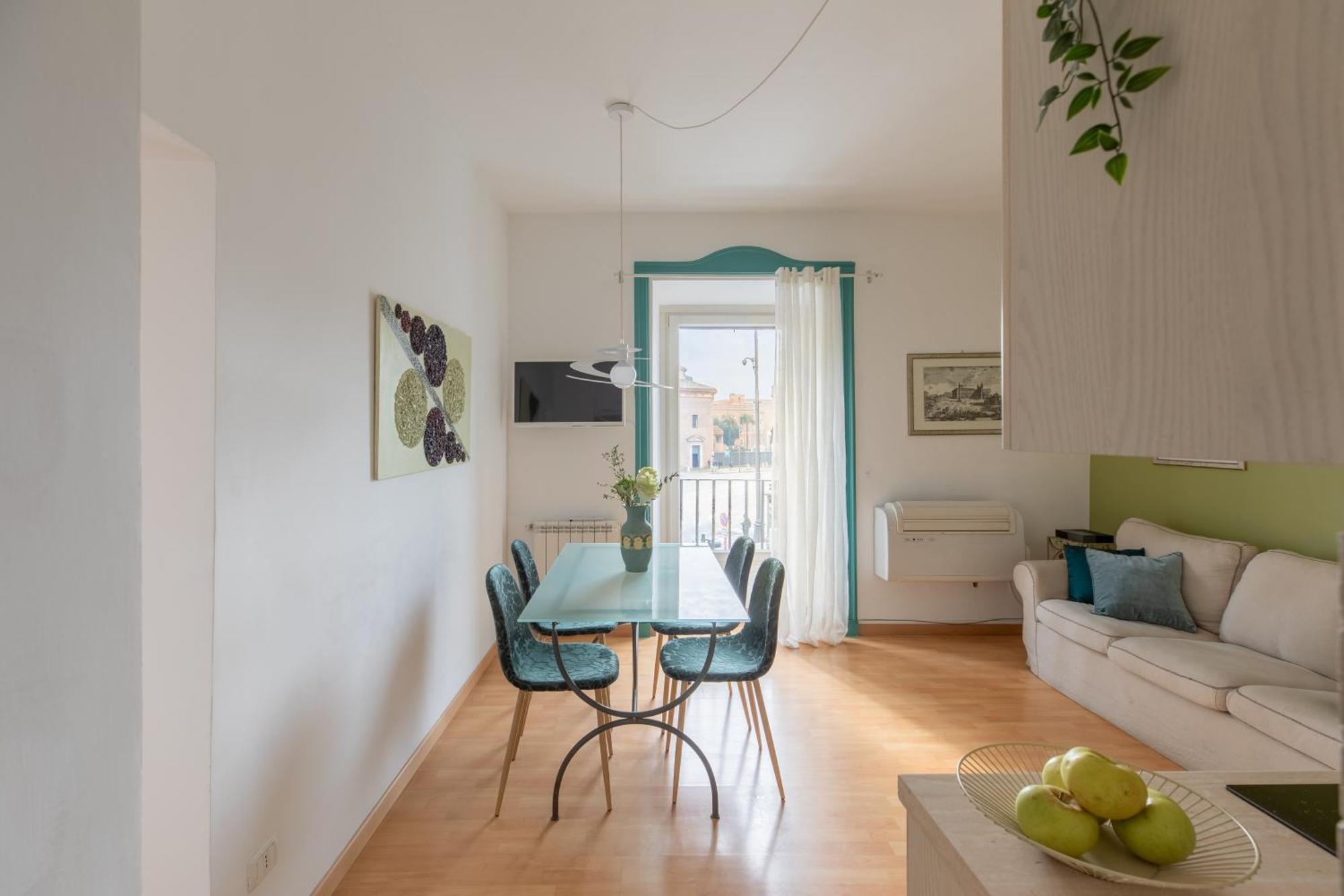 Iflat Cozy Flat With A View In San Giovanni Rom
