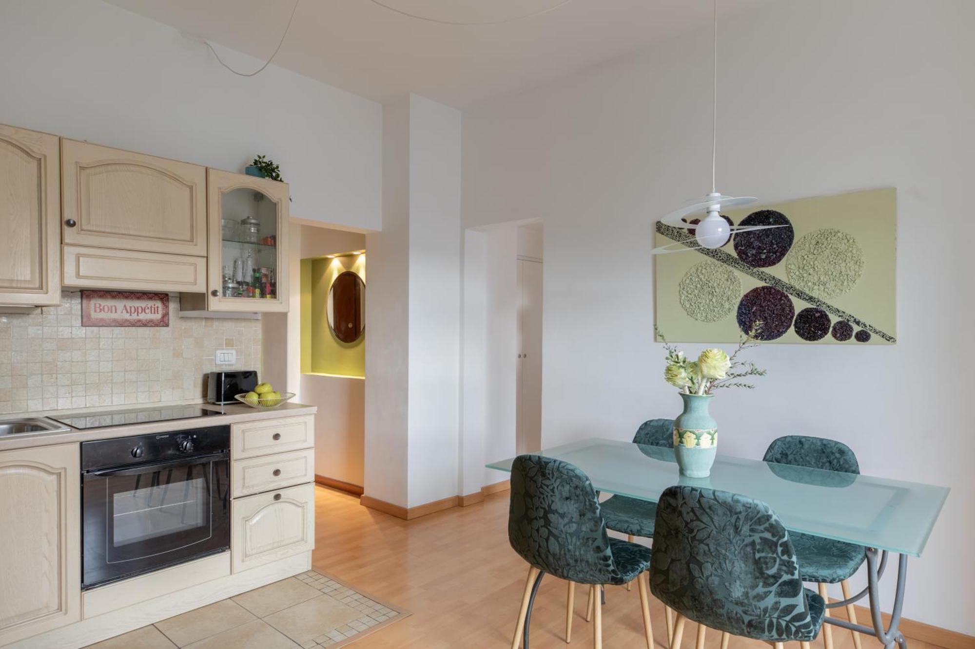 Apartment Iflat Cozy Flat With A View In San Giovanni Rom